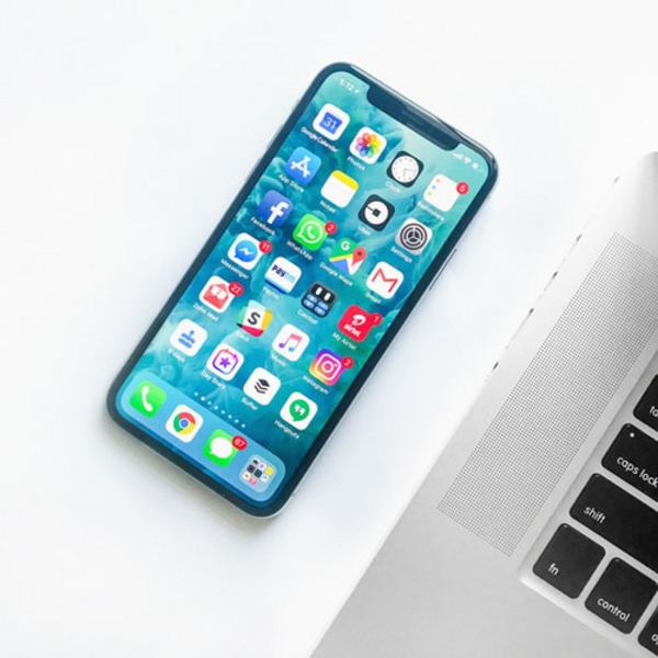 Les règles à respecter pour les réseaux sociaux par Nerepix, l'agence web à Caen Les règles à respecter pour les réseaux sociaux par Nerepix, l'agence web à Caen